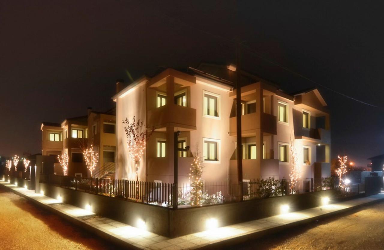 Ellopia Point Hotel Яніна Екстер'єр фото